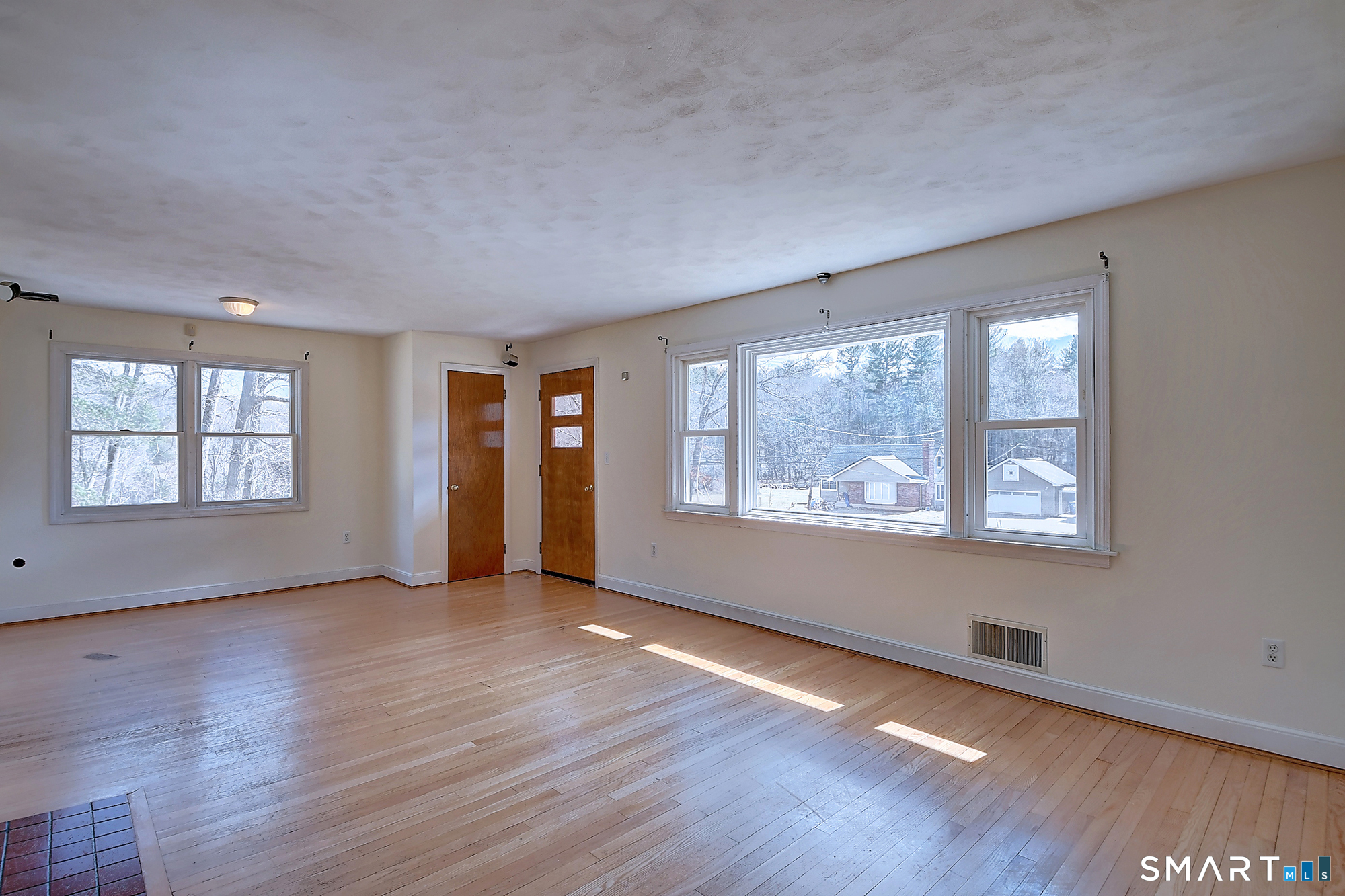 162 Loehr Road Tolland, CT 06084 - Photo 18 of 38
