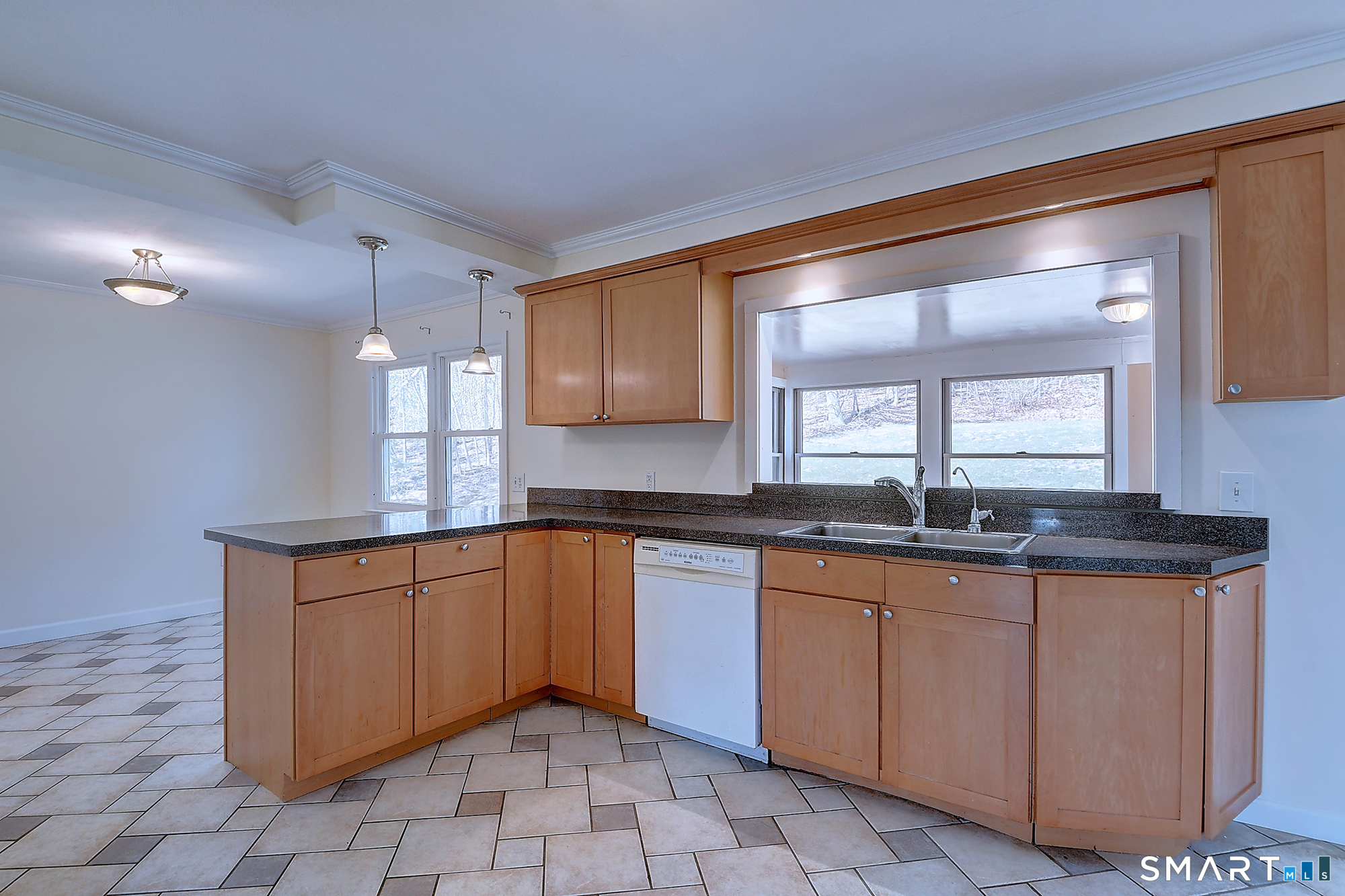 162 Loehr Road Tolland, CT 06084 - Photo 3 of 38