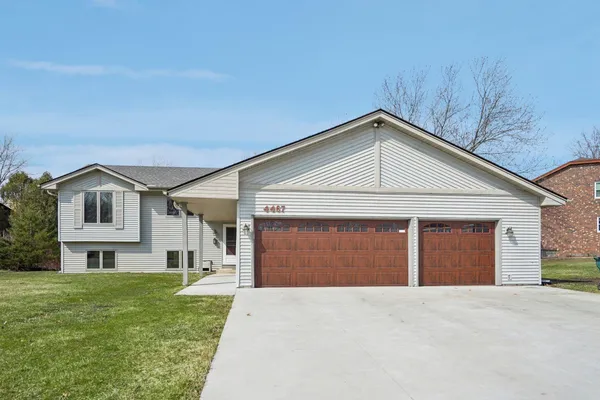 $415,000 | 4467 Lynx Court, Eagan, MN 55123