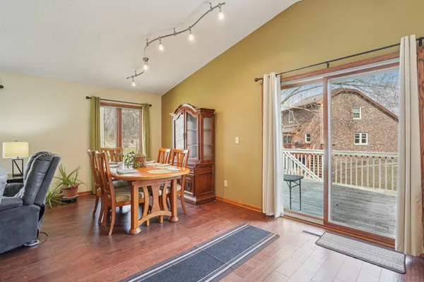$415,000 | 4467 Lynx Court, Eagan, MN 55123
