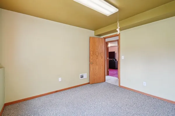 $415,000 | 4467 Lynx Court, Eagan, MN 55123