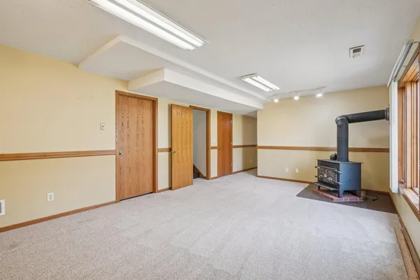 $415,000 | 4467 Lynx Court, Eagan, MN 55123