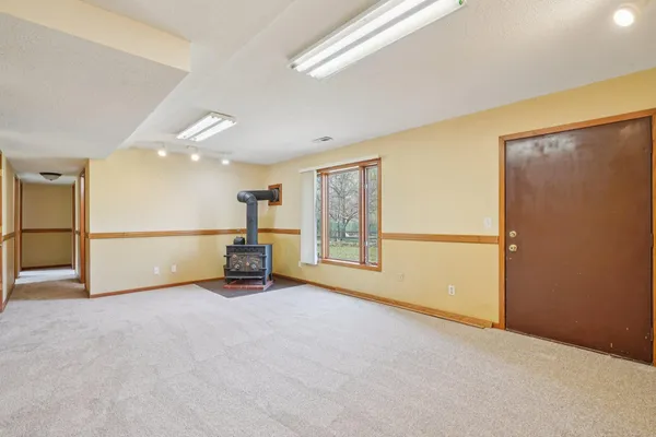 $415,000 | 4467 Lynx Court, Eagan, MN 55123