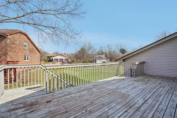 $415,000 | 4467 Lynx Court, Eagan, MN 55123
