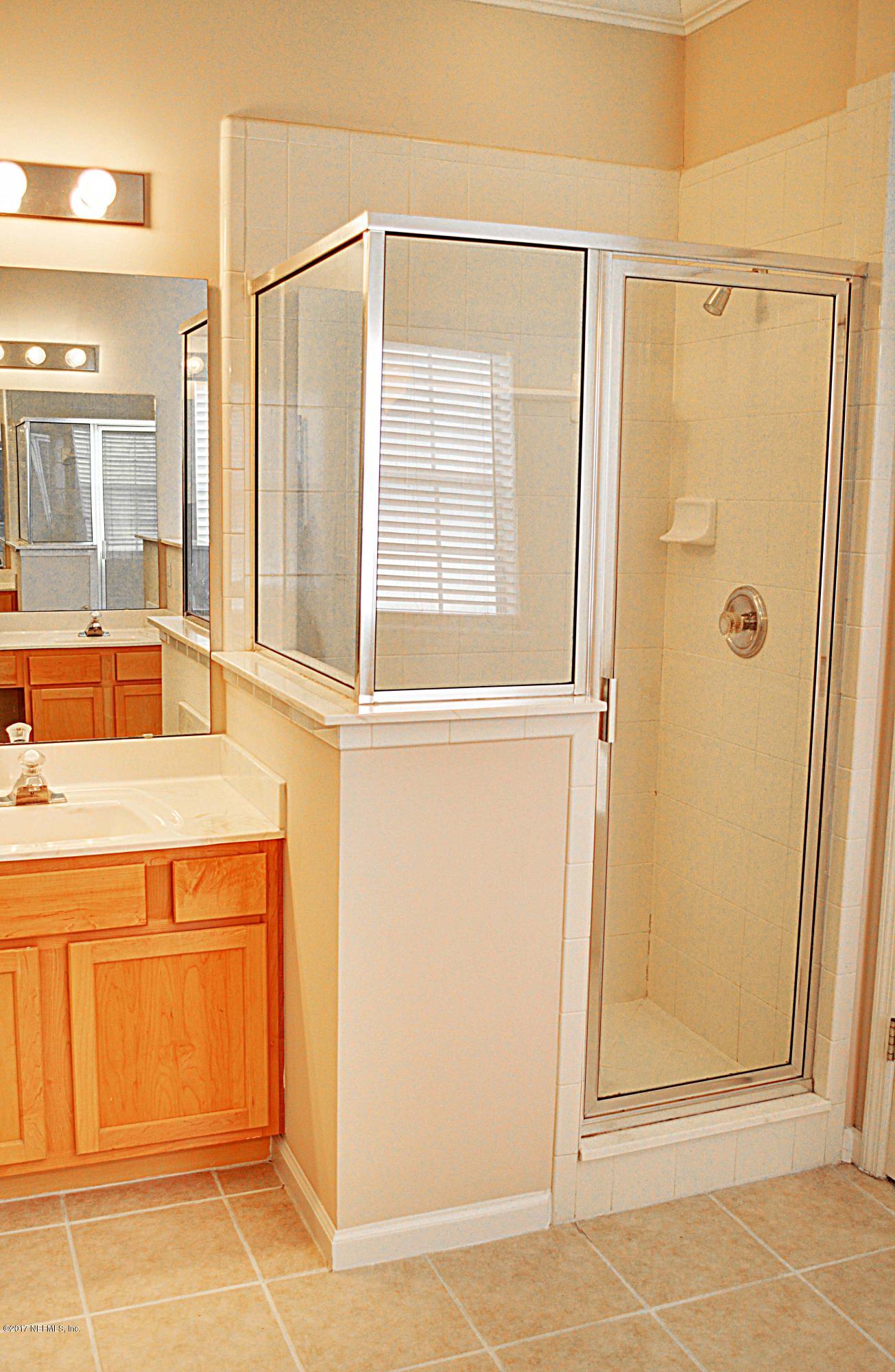 2101 Pond Spring Way Fleming Island, FL 32003 - Photo 11 of 26 shower