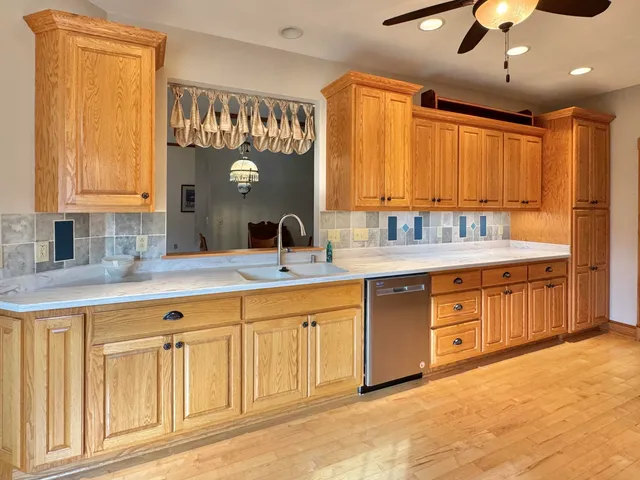 $399,900 | 1568 East Gate Drive, Watertown, WI 53094