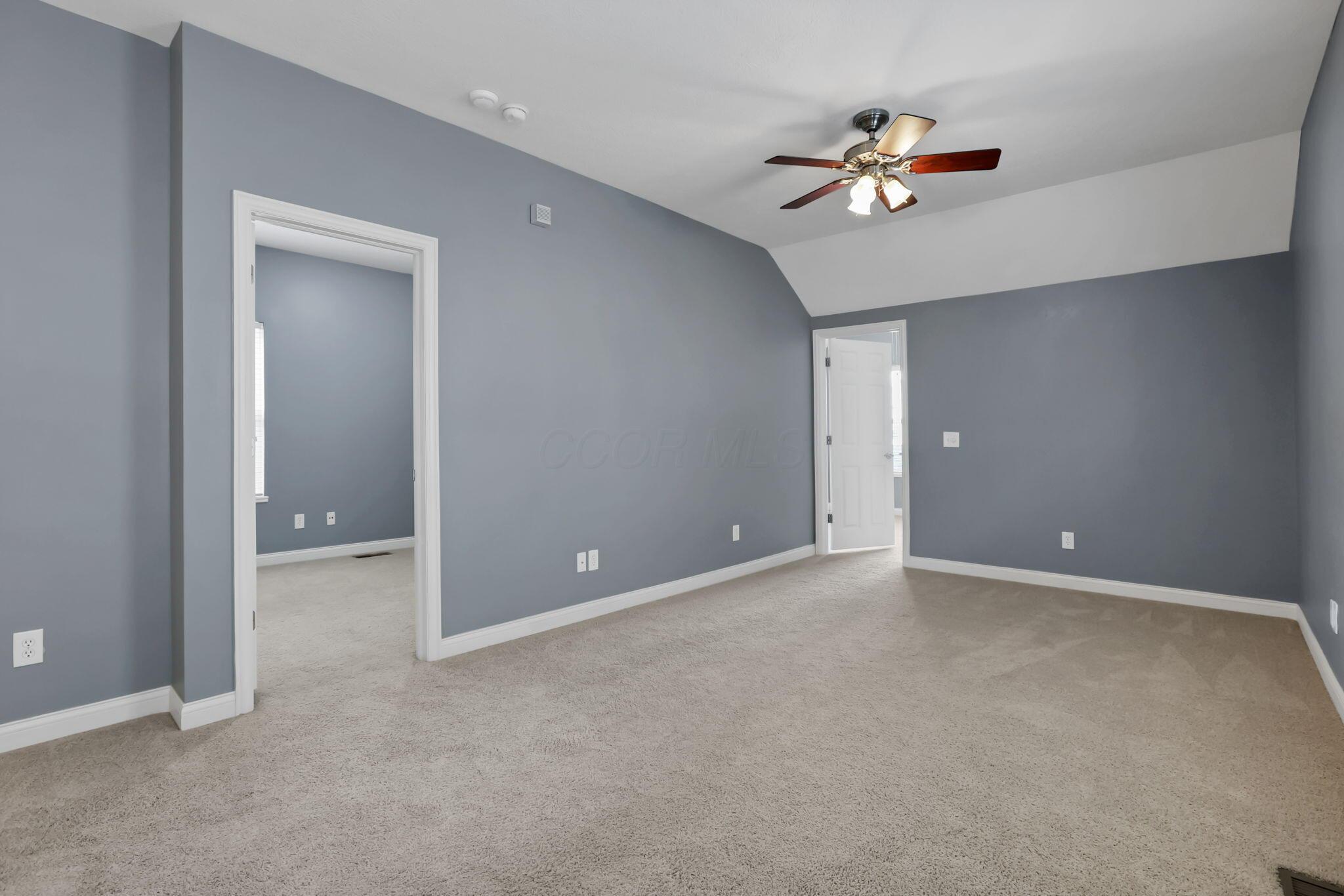 5621 Lantos Road Dublin, OH 43016 - Photo 37 of 56 37-web-or-mls-G02A5318