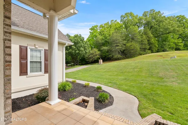 $849,900 | 517 Sandpiper Drive, Vonore, TN 37885