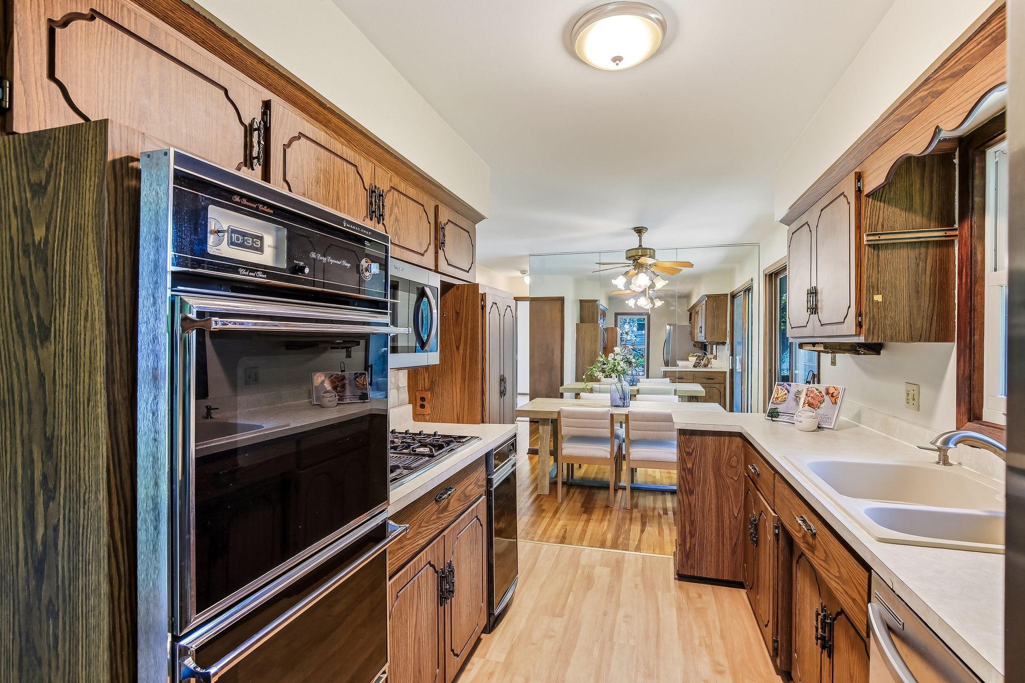 6481 Rath Drive St. Paul, MN 55125 - Photo 9 of 30