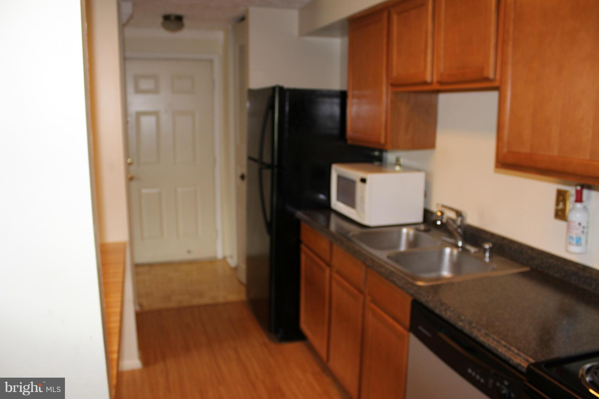 501 Heather Ridge Drive, Unit 8H Frederick, MD 21702 - Photo 5 of 10 Interior (General)