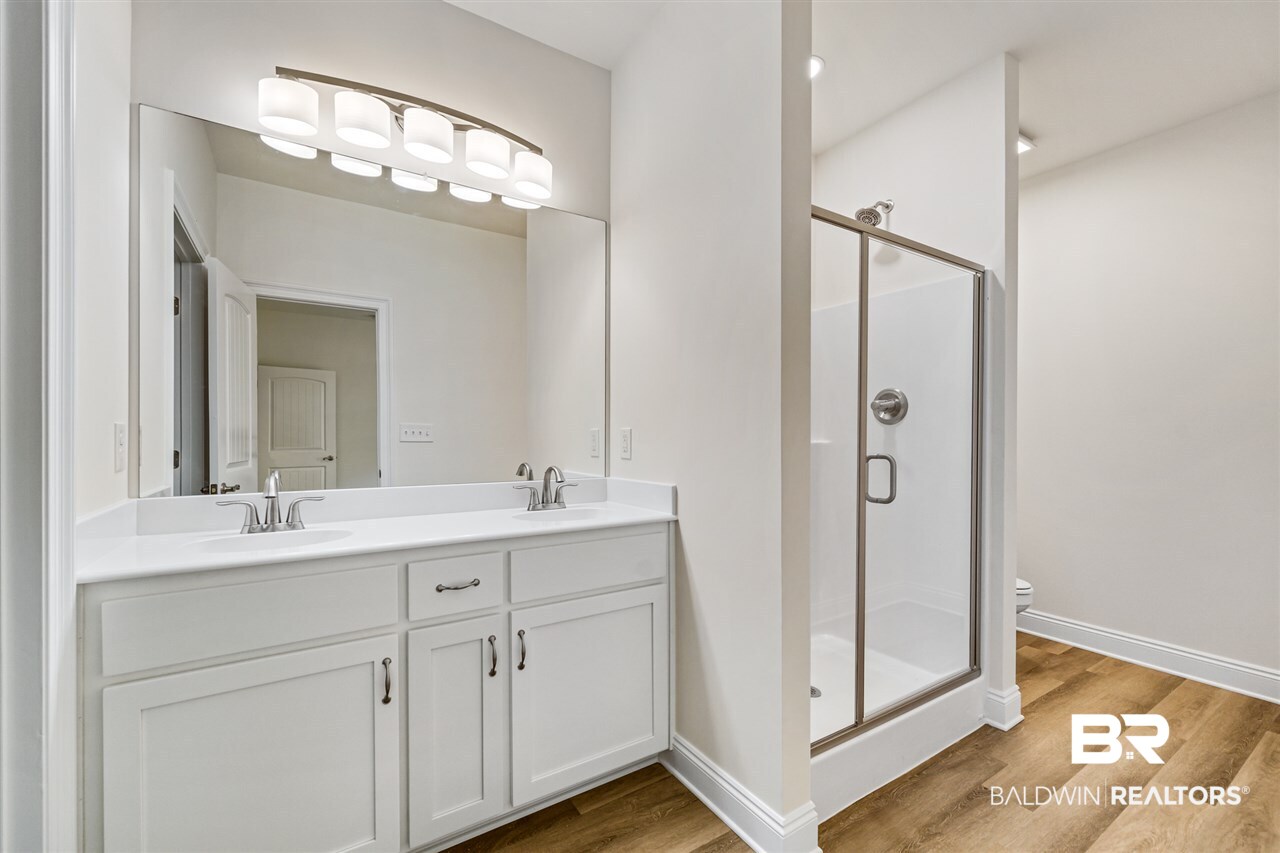 10356 Gayfer Rd Extension Fairhope, AL 36532 - Photo 18 of 22 Master Bath