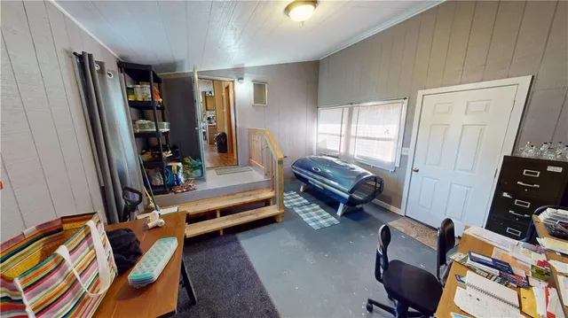 $275,000 | 17239 East Quail Road, Nevada, MO 64772