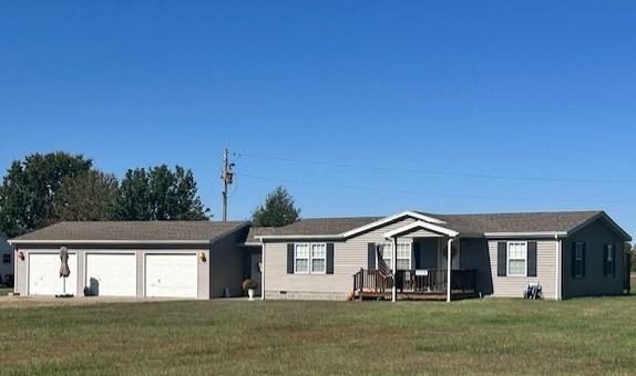 17239 East Quail Road Nevada, MO 64772 - Photo 3 of 23