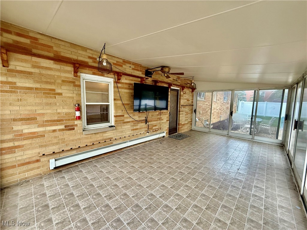 4490 Stow Road Stow, OH 44224 - Photo 23 of 27
