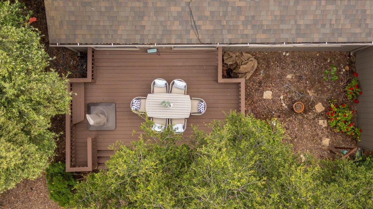 4 Farm Road Los Altos, CA 94024 - Photo 38 of 44 a close up of a sink