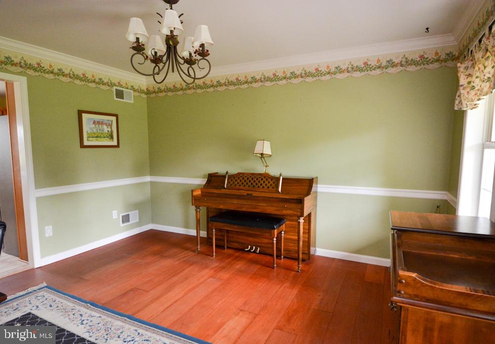 235 Friends Road Nottingham, PA 19362 - Photo 13 of 33