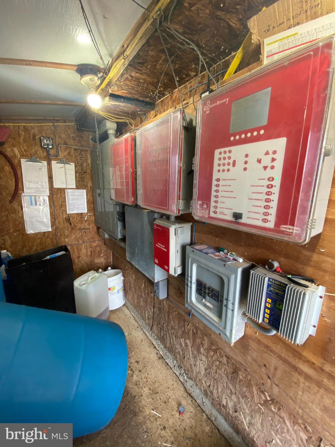 27160 Cash Corner Road Crisfield, MD 21817 - Photo 30 of 62 a living room with furniture and a fireplace