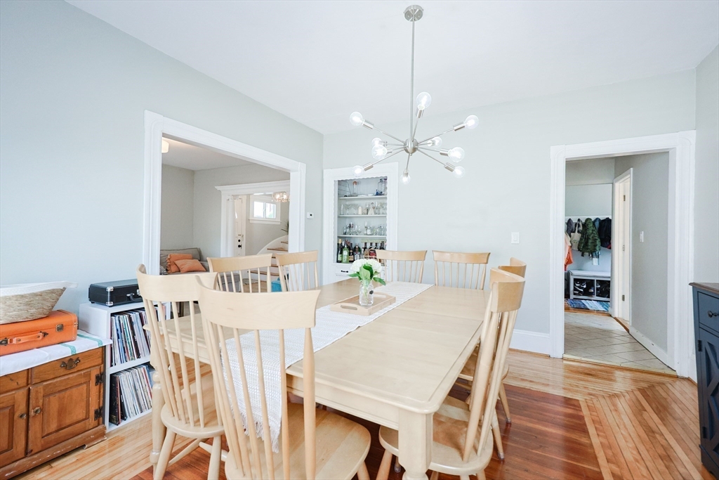 35 Allen Avenue Lynn, MA 01902 - Photo 11 of 31