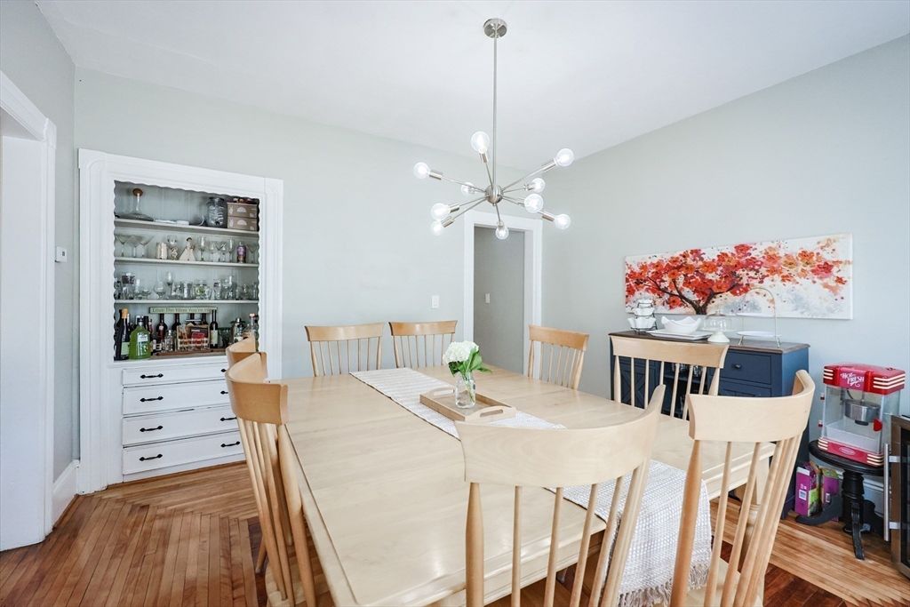 35 Allen Avenue Lynn, MA 01902 - Photo 10 of 31