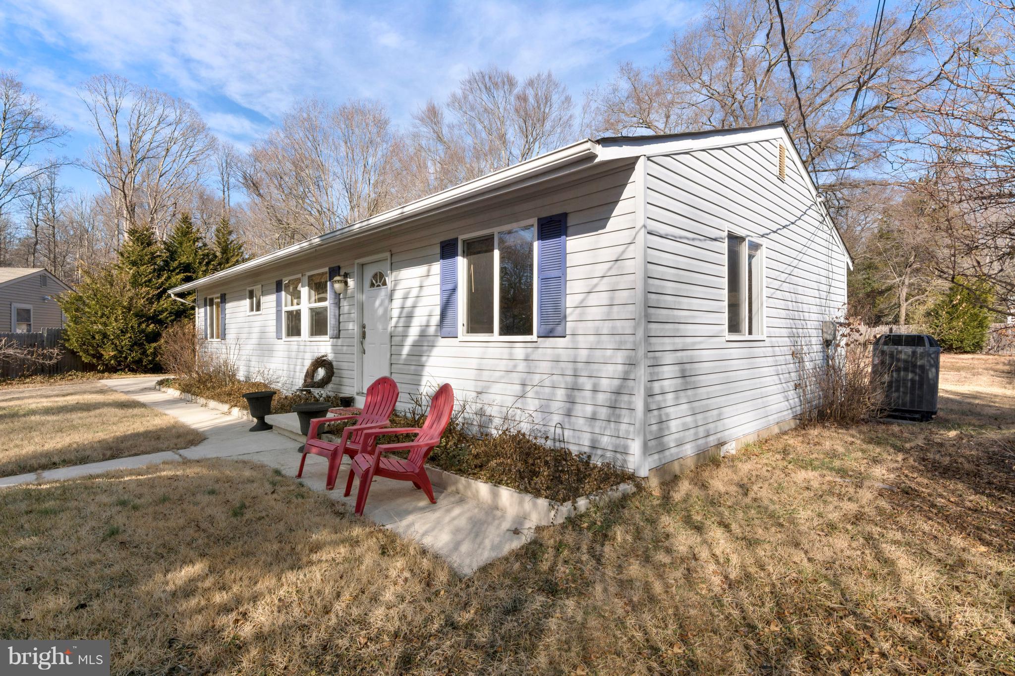 3749 Ridgewood Road Davidsonville, MD 21035 - Photo 2 of 28 Lovingly kept