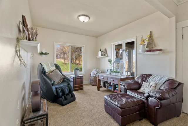 $799,000 | 9707 North Elkins Road, Reardan, WA 99029