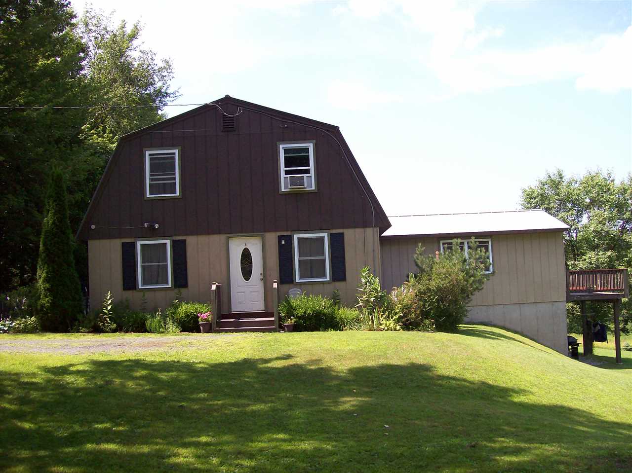 1337 Borough Road Charlestown, NH 03603 - Photo 3 of 29