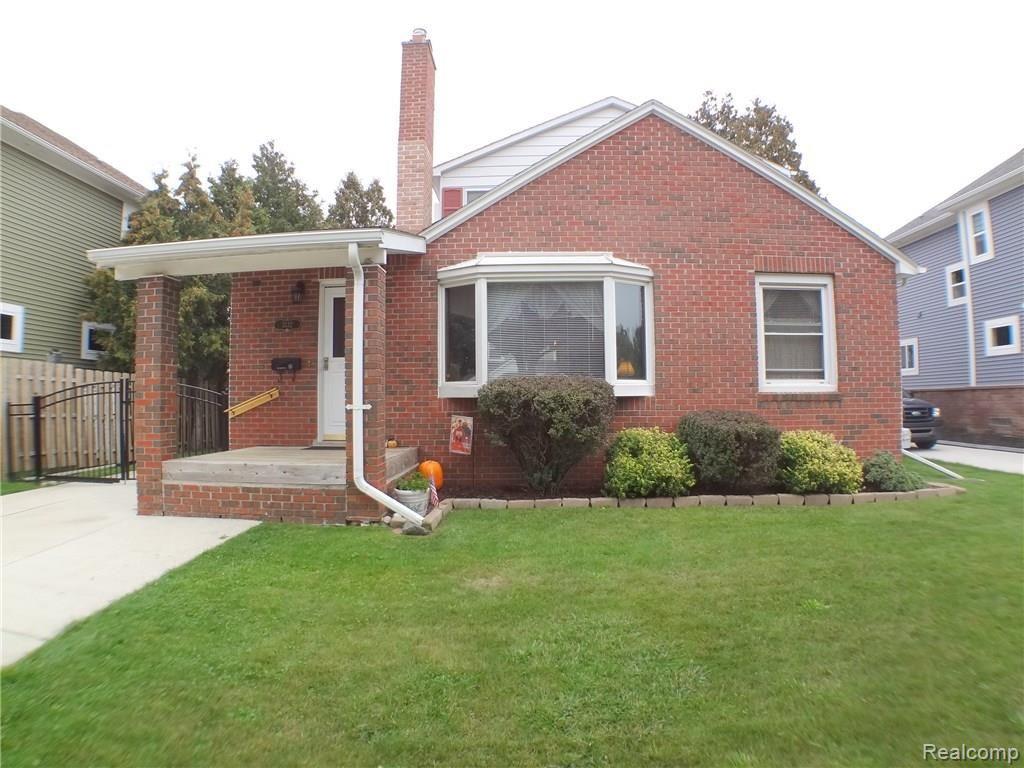 3132 Cumberland Road Berkley, MI 48072 - Photo 41 of 46 02-DSC07107.JPG