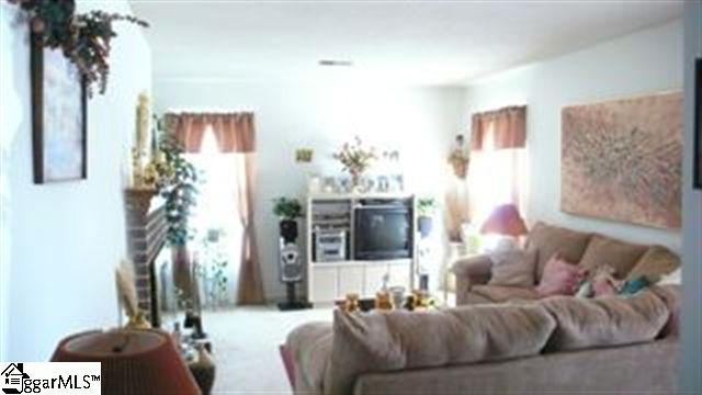 3b Retriever Lane Greenville, SC 29607 - Photo 2 of 12 Gallery Image 2