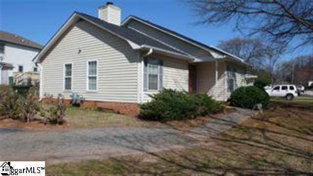 3b Retriever Lane Greenville, SC 29607 - Photo 11 of 12 Gallery Image 11