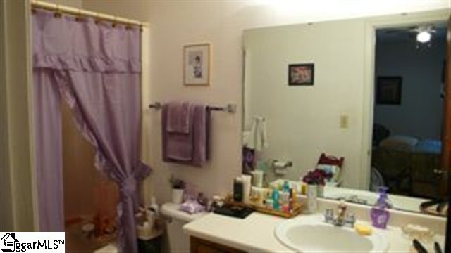 3b Retriever Lane Greenville, SC 29607 - Photo 5 of 12 Gallery Image 5