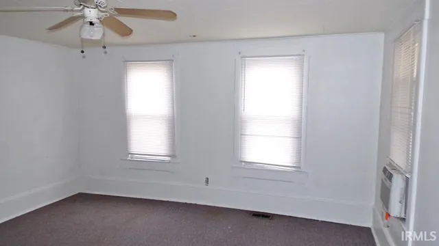 $99,900 | 208 South 10th Street, Vincennes, IN 47591