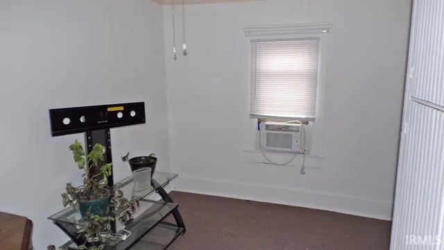 $99,900 | 208 South 10th Street, Vincennes, IN 47591