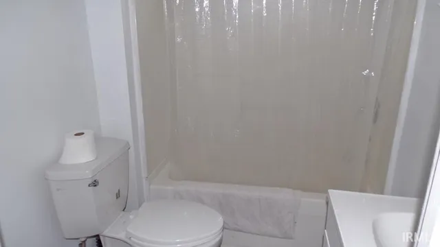 $99,900 | 208 South 10th Street, Vincennes, IN 47591