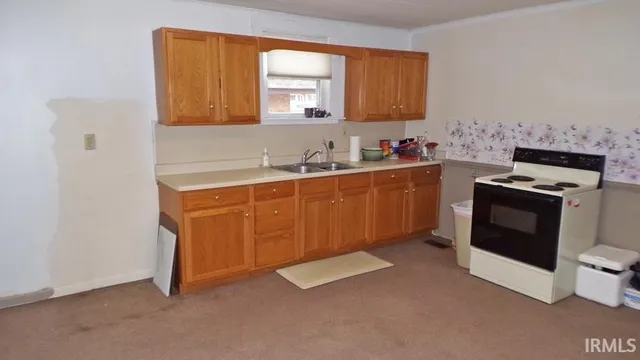 $99,900 | 208 South 10th Street, Vincennes, IN 47591