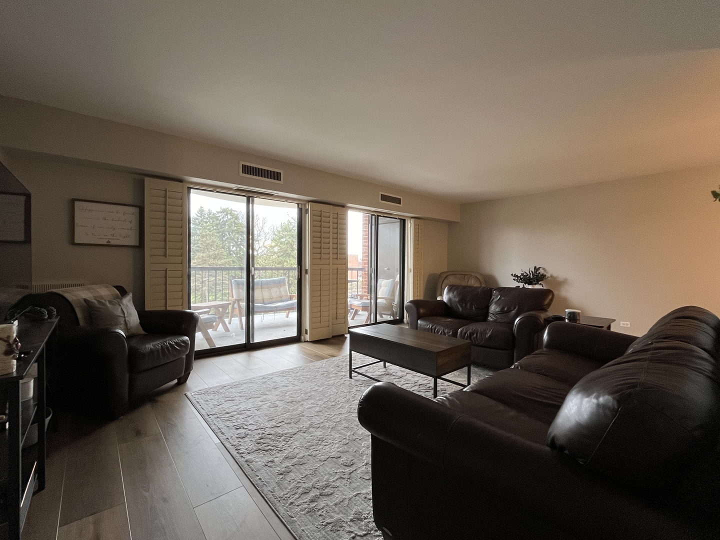 1405 East Central Road, Unit 305A Arlington Heights, IL 60005 - Photo 3 of 12