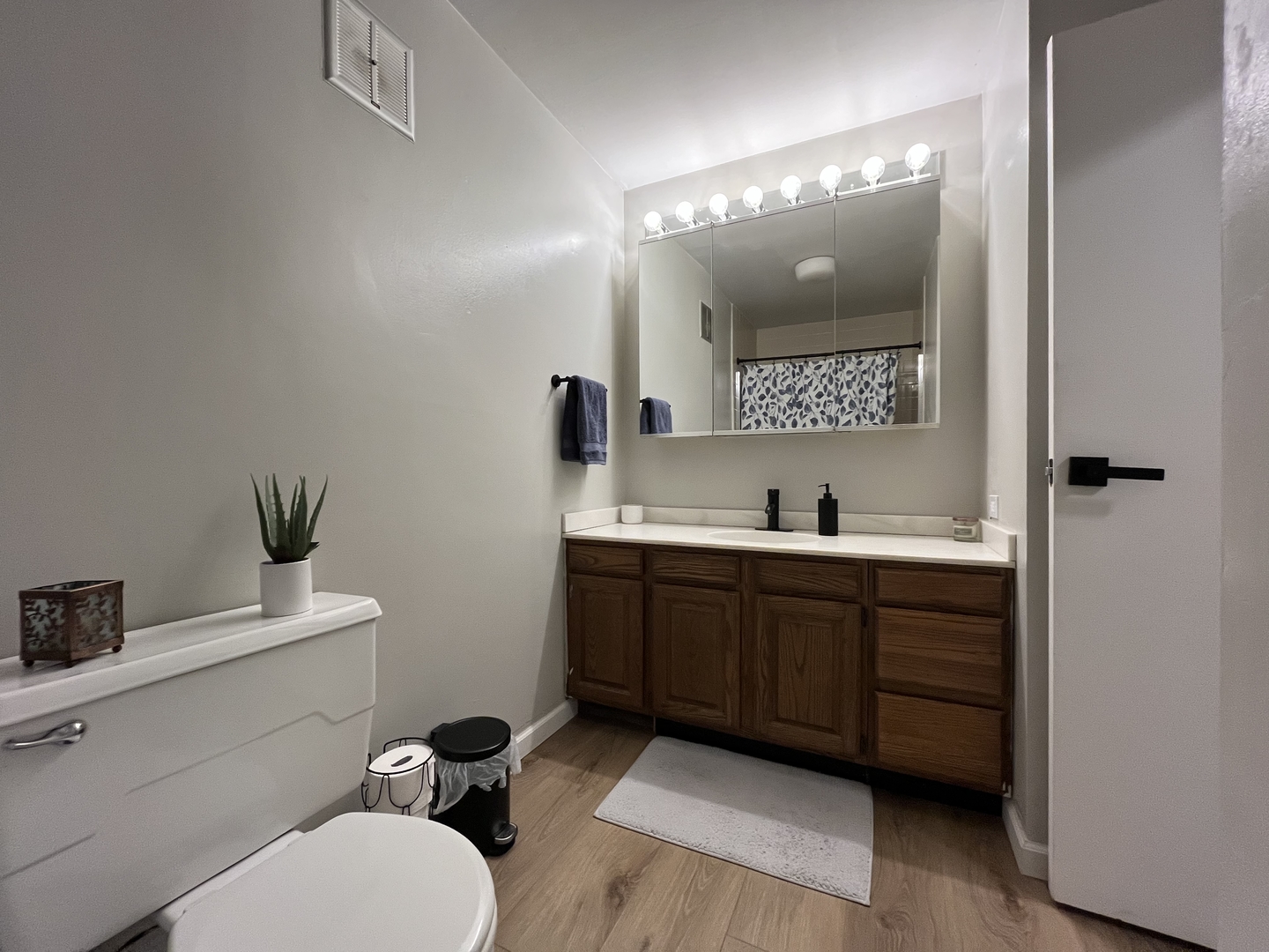 1405 East Central Road, Unit 305A Arlington Heights, IL 60005 - Photo 9 of 12