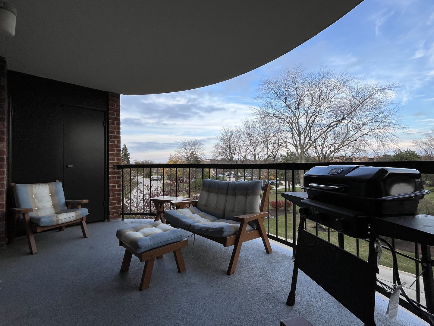 1405 East Central Road, Unit 305A Arlington Heights, IL 60005 - Photo 10 of 12