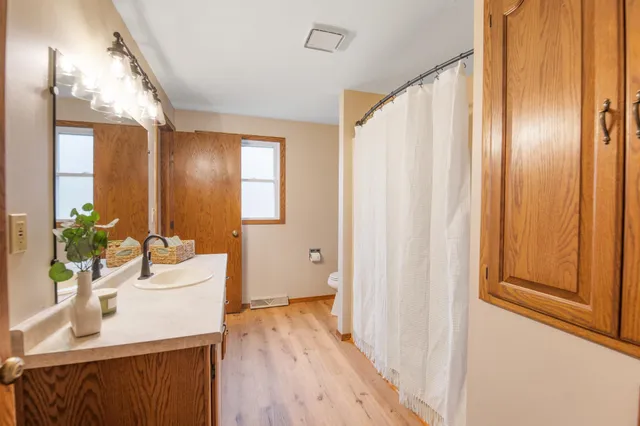 $350,000 | 1310 Sandstone Place, Green Bay, WI 54313