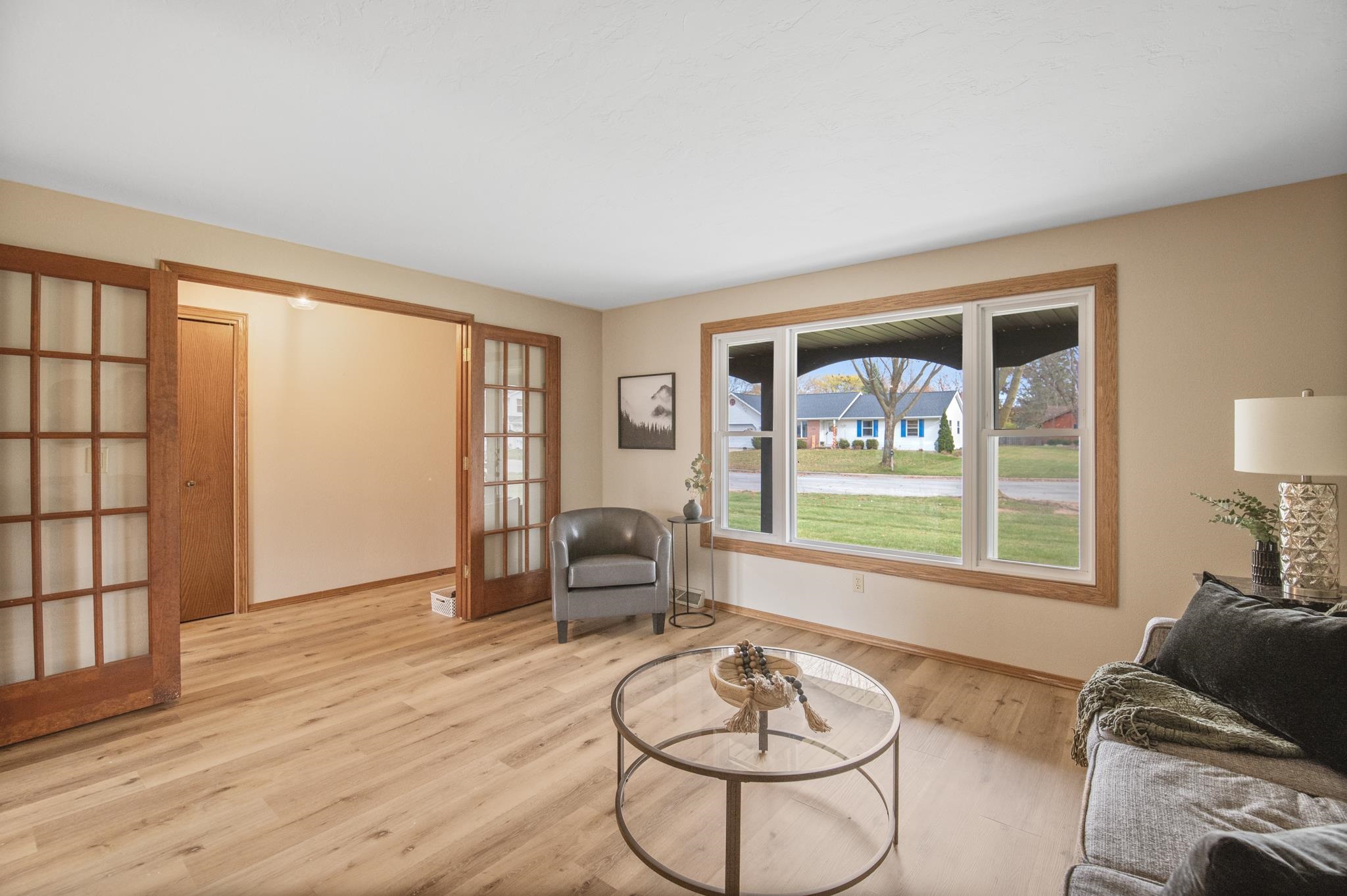 1310 Sandstone Place Green Bay, WI 54313 - Photo 4 of 32