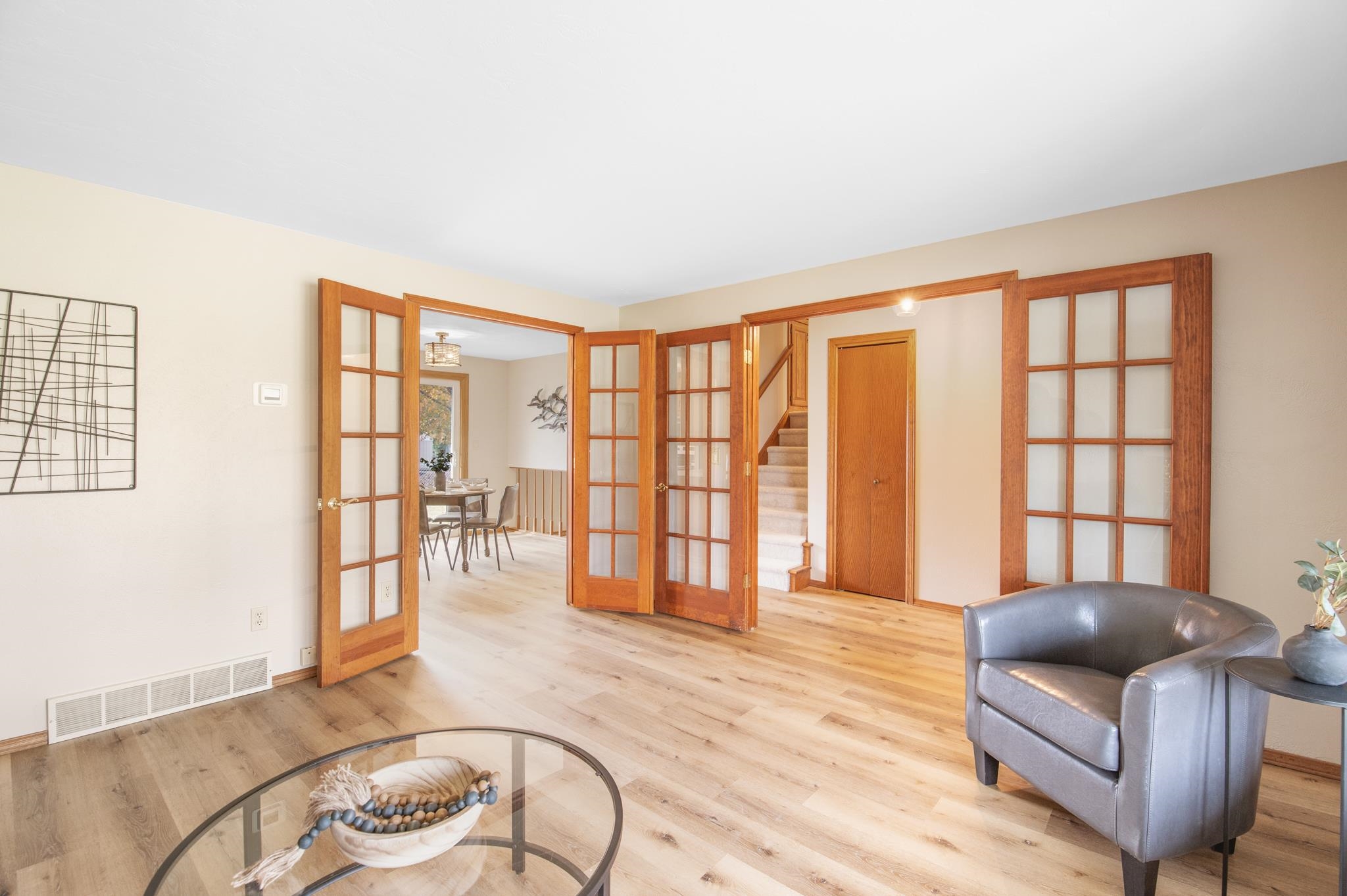 1310 Sandstone Place Green Bay, WI 54313 - Photo 5 of 32