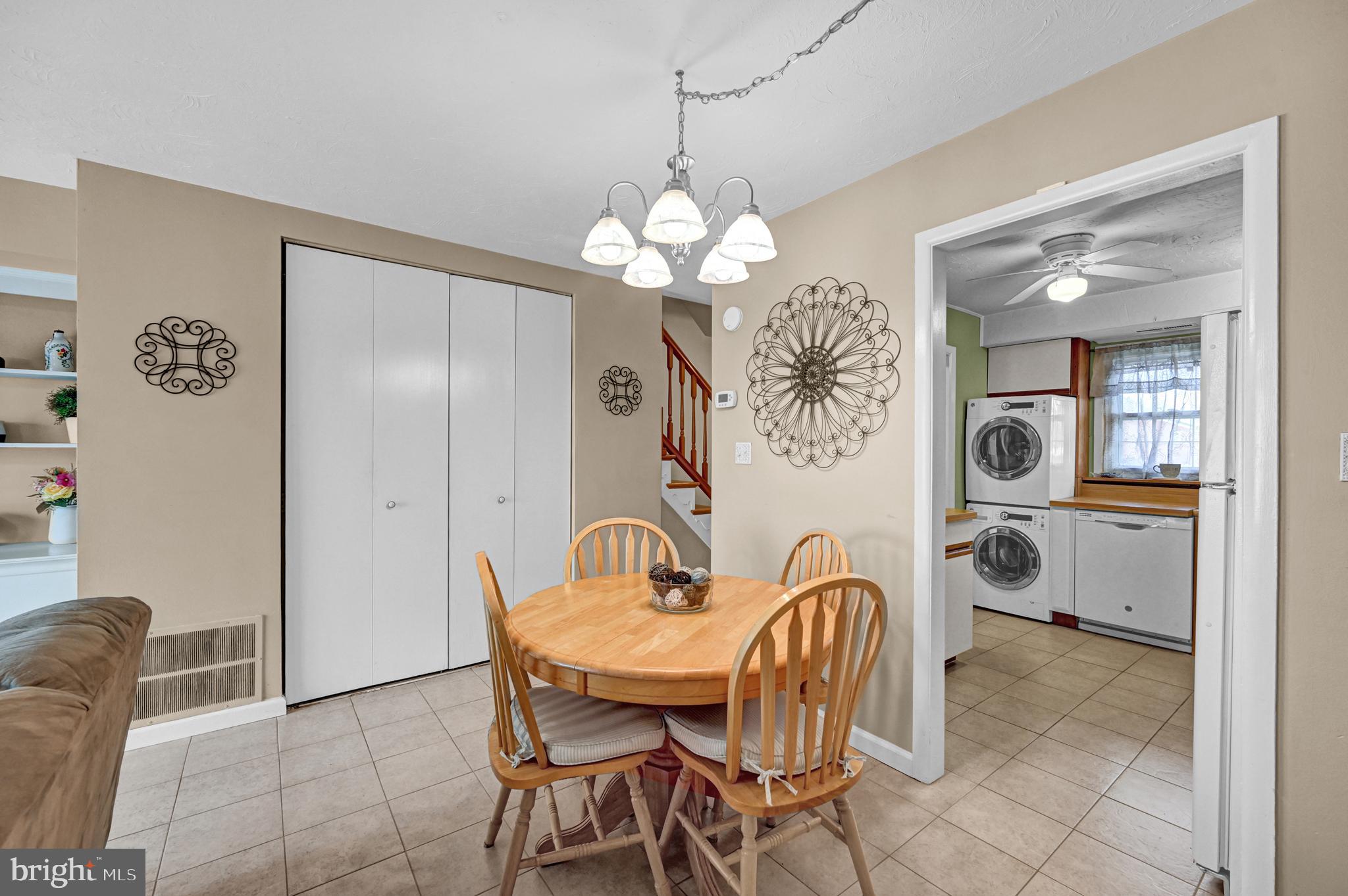1628 Devers Road York, PA 17404 - Photo 7 of 32