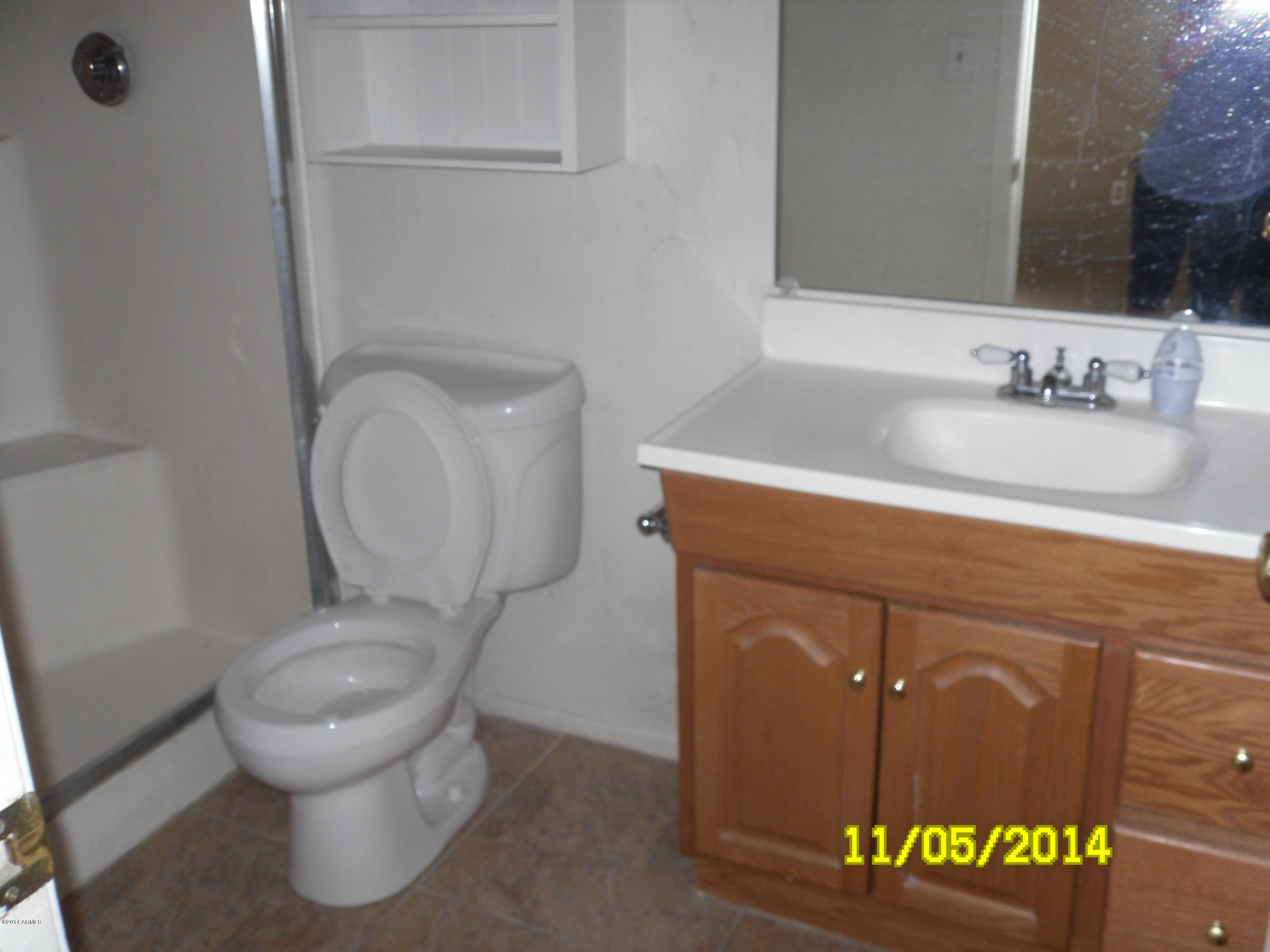 6539 West Phelps Road Glendale, AZ 85306 - Photo 8 of 12 SAM_1125