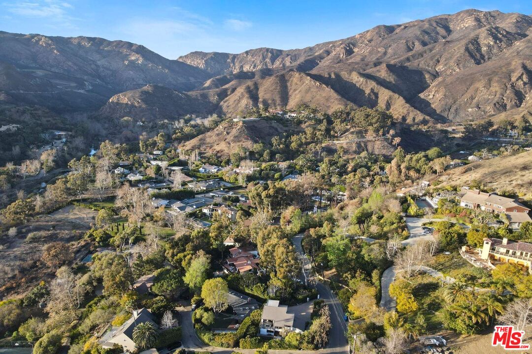 3609 Serra Road Malibu, CA 90265 - Photo 47 of 49 Gallery Image 47