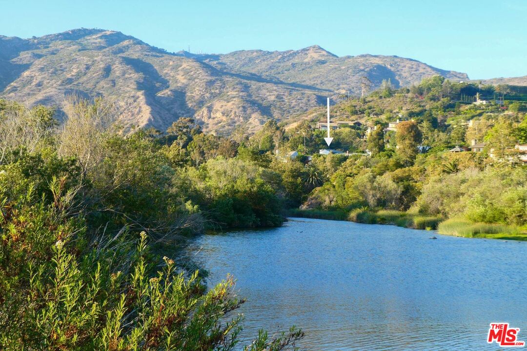 3609 Serra Road Malibu, CA 90265 - Photo 49 of 49 Gallery Image 49