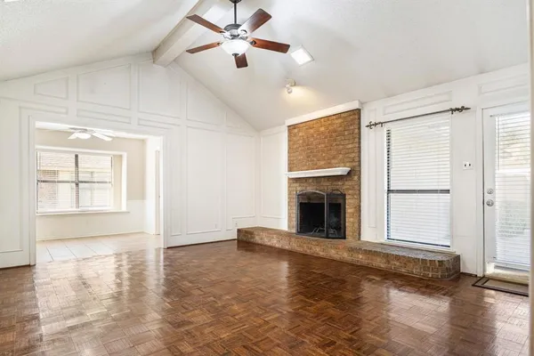 $2,400 | 339 Aspenway Drive, Coppell, TX 75019