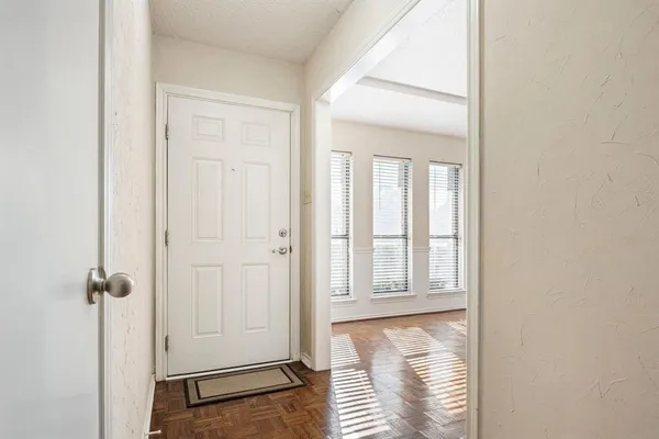 $2,400 | 339 Aspenway Drive, Coppell, TX 75019