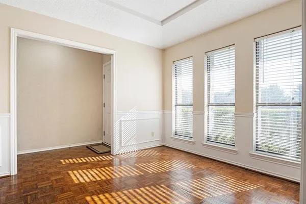 $2,400 | 339 Aspenway Drive, Coppell, TX 75019