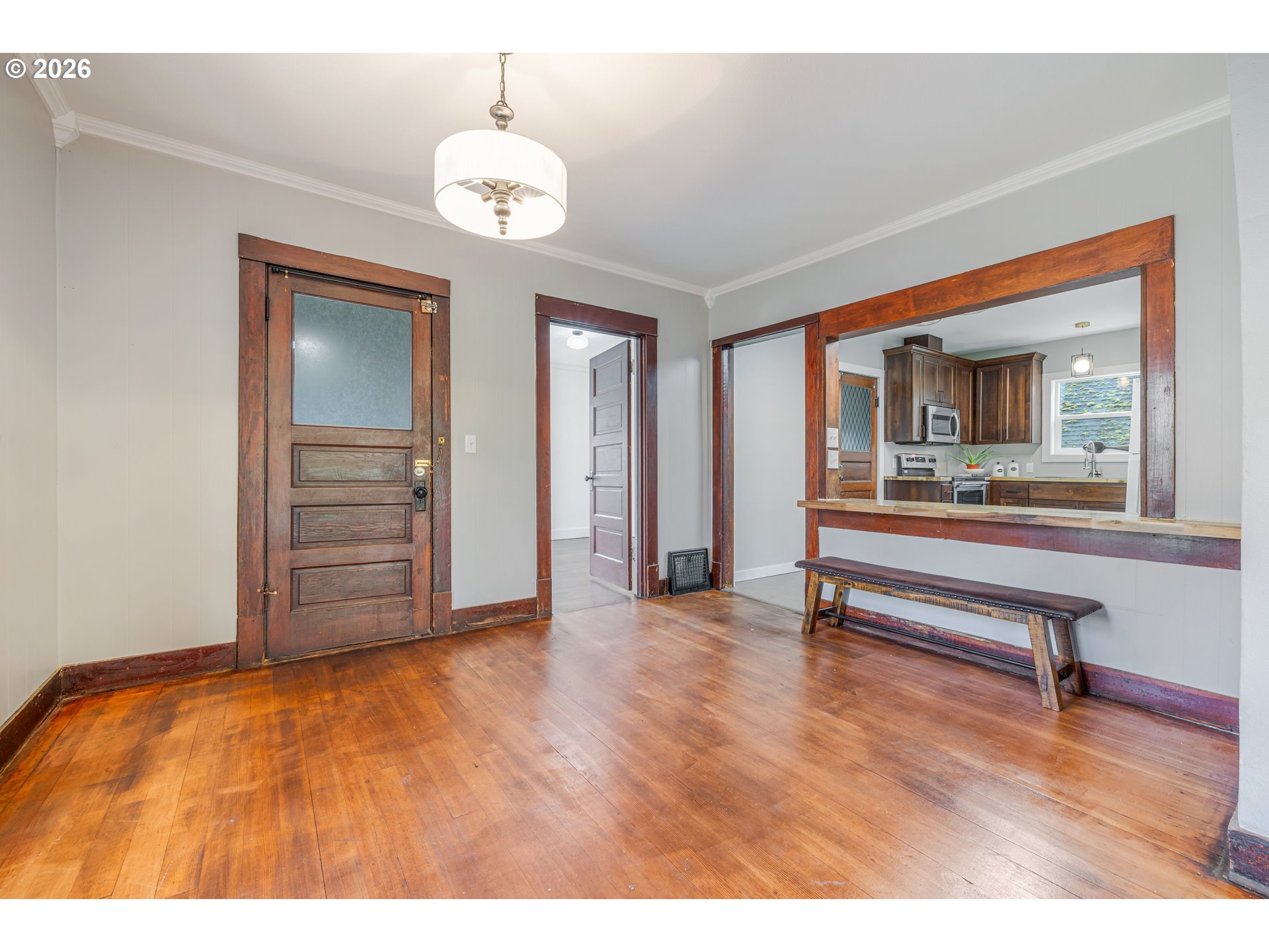 210 19th Street Southeast Salem, OR 97301 - Photo 9 of 28