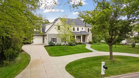 $2,350,000 | 730 Lanewood Lane North, Plymouth, MN 55447