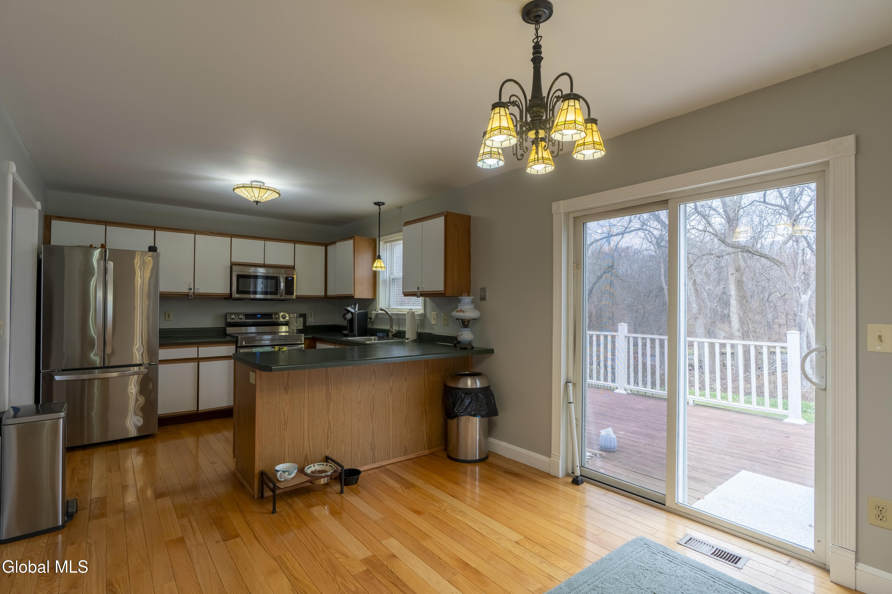 58 Wynantskill Way Troy, NY 12180 - Photo 6 of 21 58 Wynantskill-7